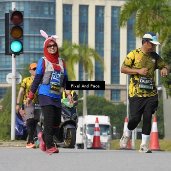 Runner Photo 6492188