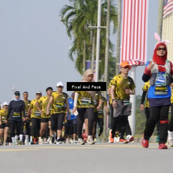 Runner Photo 6492241
