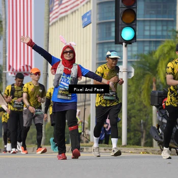 Runner Photo 6492245