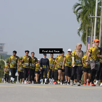 Runner Photo 6492266