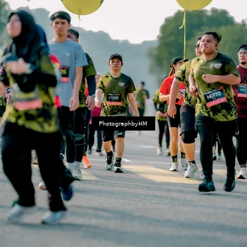 Runner Photo 6492358