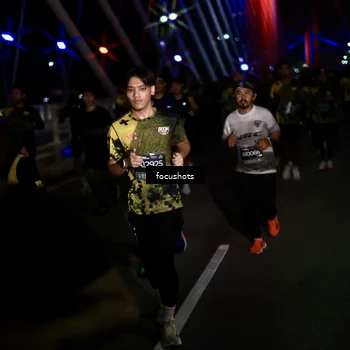 Runner Photo 6492371