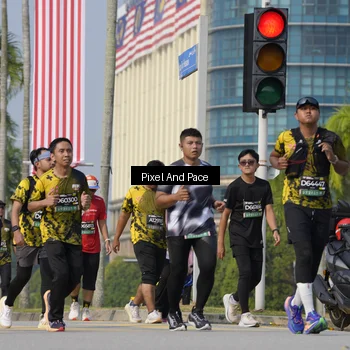Runner Photo 6492388