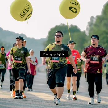 Runner Photo 6492399