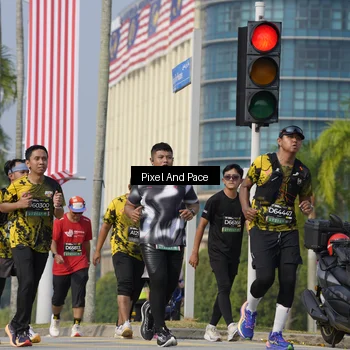 Runner Photo 6492402