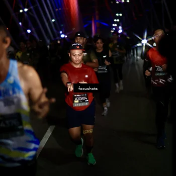 Runner Photo 6492422