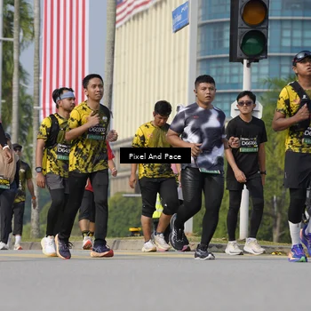 Runner Photo 6492437