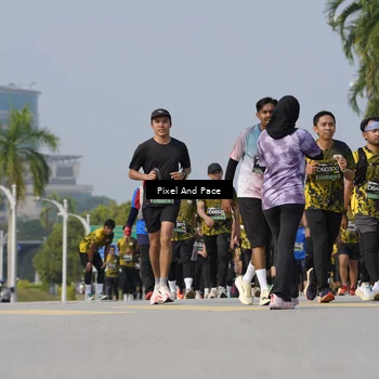 Runner Photo 6492439