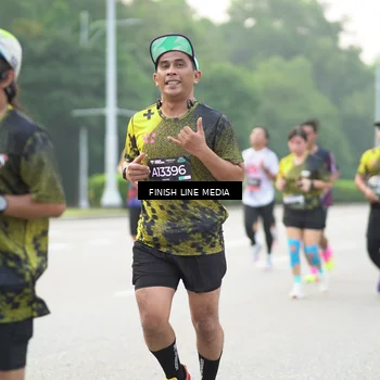 Runner Photo 6492476