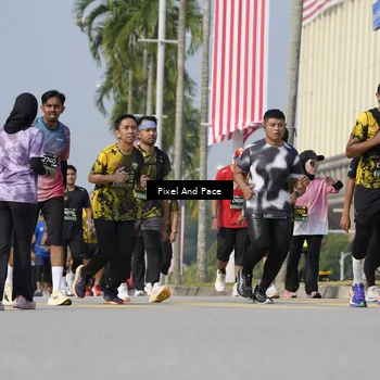 Runner Photo 6492483