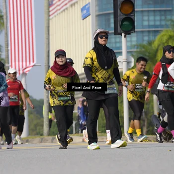 Runner Photo 6492559