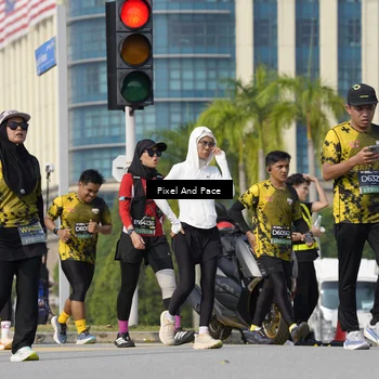 Runner Photo 6492587