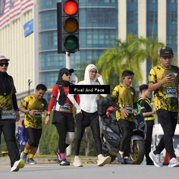Runner Photo 6492596
