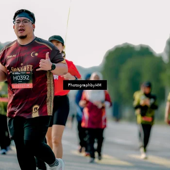 Runner Photo 6492613