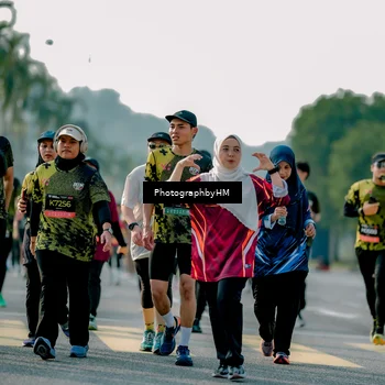 Runner Photo 6492664