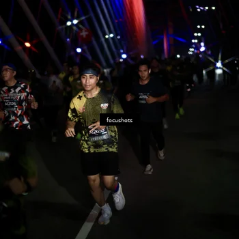 Runner Photo 6492704