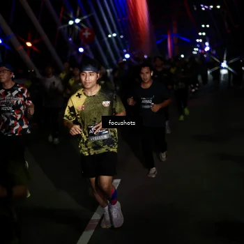 Runner Photo 6492706