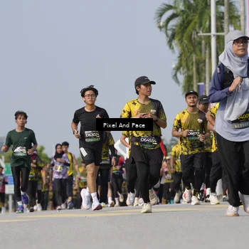 Runner Photo 6492732