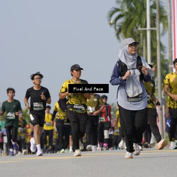 Runner Photo 6492734