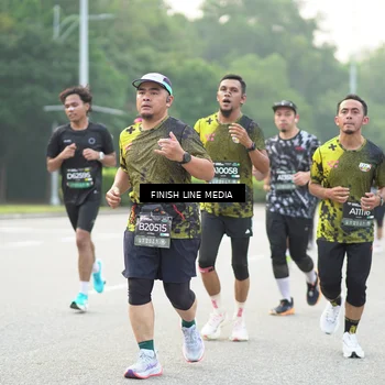 Runner Photo 6492755
