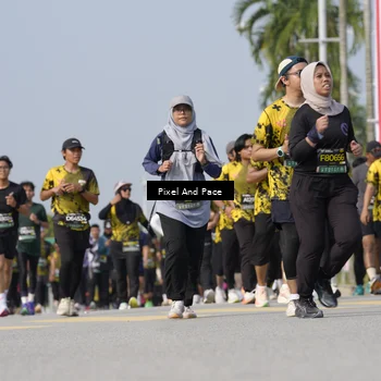 Runner Photo 6492774