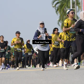 Runner Photo 6492785