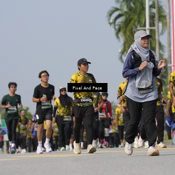 Runner Photo 6492786