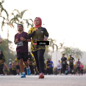 Runner Photo 6492791