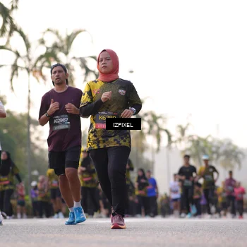 Runner Photo 6492796