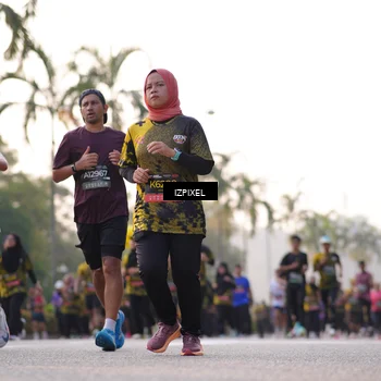 Runner Photo 6492799