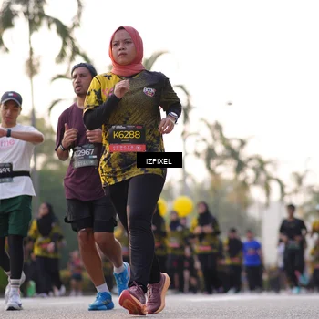 Runner Photo 6492809