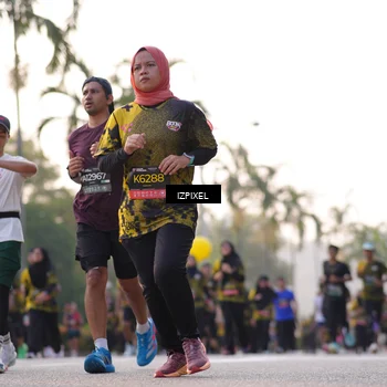 Runner Photo 6492814