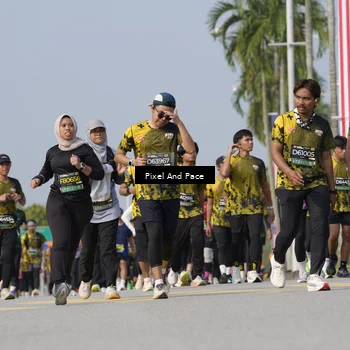 Runner Photo 6492819