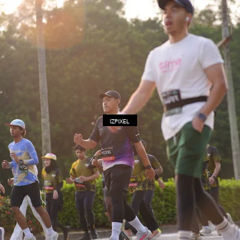 Runner Photo 6492880