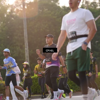 Runner Photo 6492884