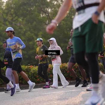 Runner Photo 6492908
