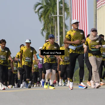 Runner Photo 6492928