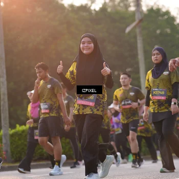 Runner Photo 6493013