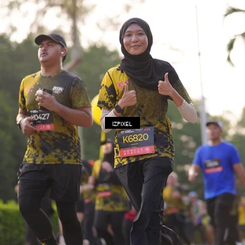 Runner Photo 6493025