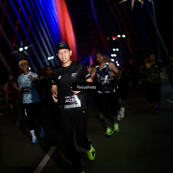 Runner Photo 6493040