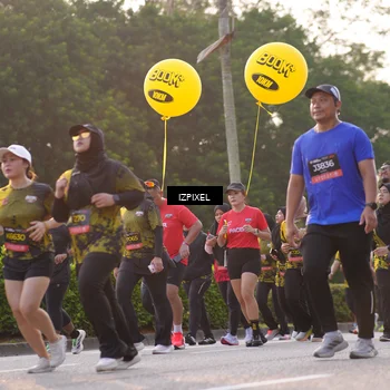 Runner Photo 6493065