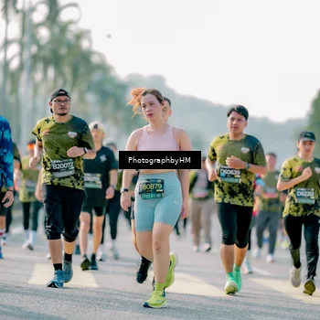 Runner Photo 6493069