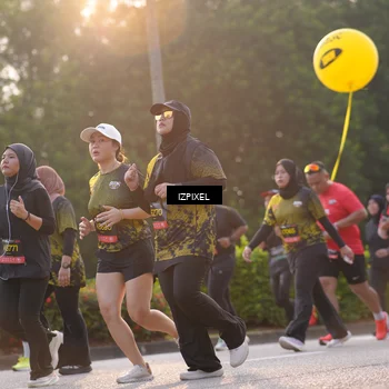 Runner Photo 6493084