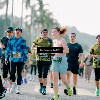 Runner Photo 6493105