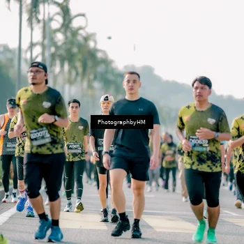 Runner Photo 6493130