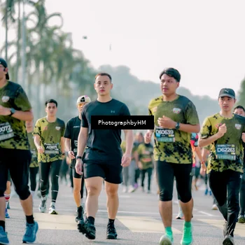 Runner Photo 6493136