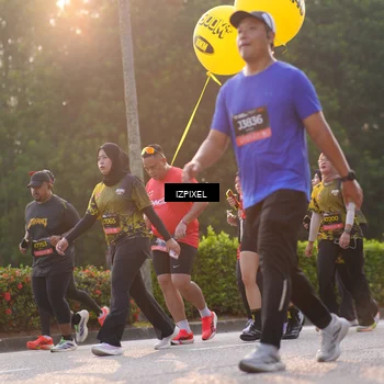 Runner Photo 6493142
