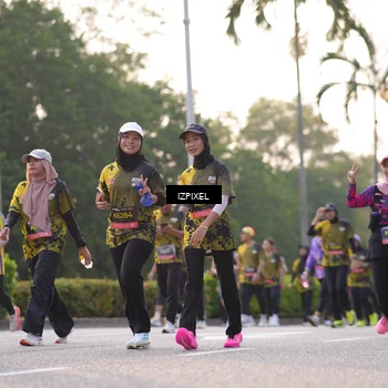 Runner Photo 6493146