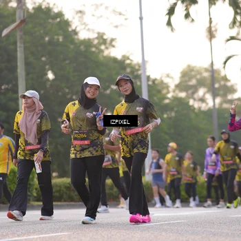 Runner Photo 6493149