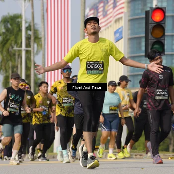 Runner Photo 6493159